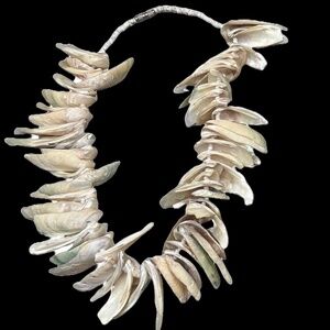 Vintage Statement Shell Necklace